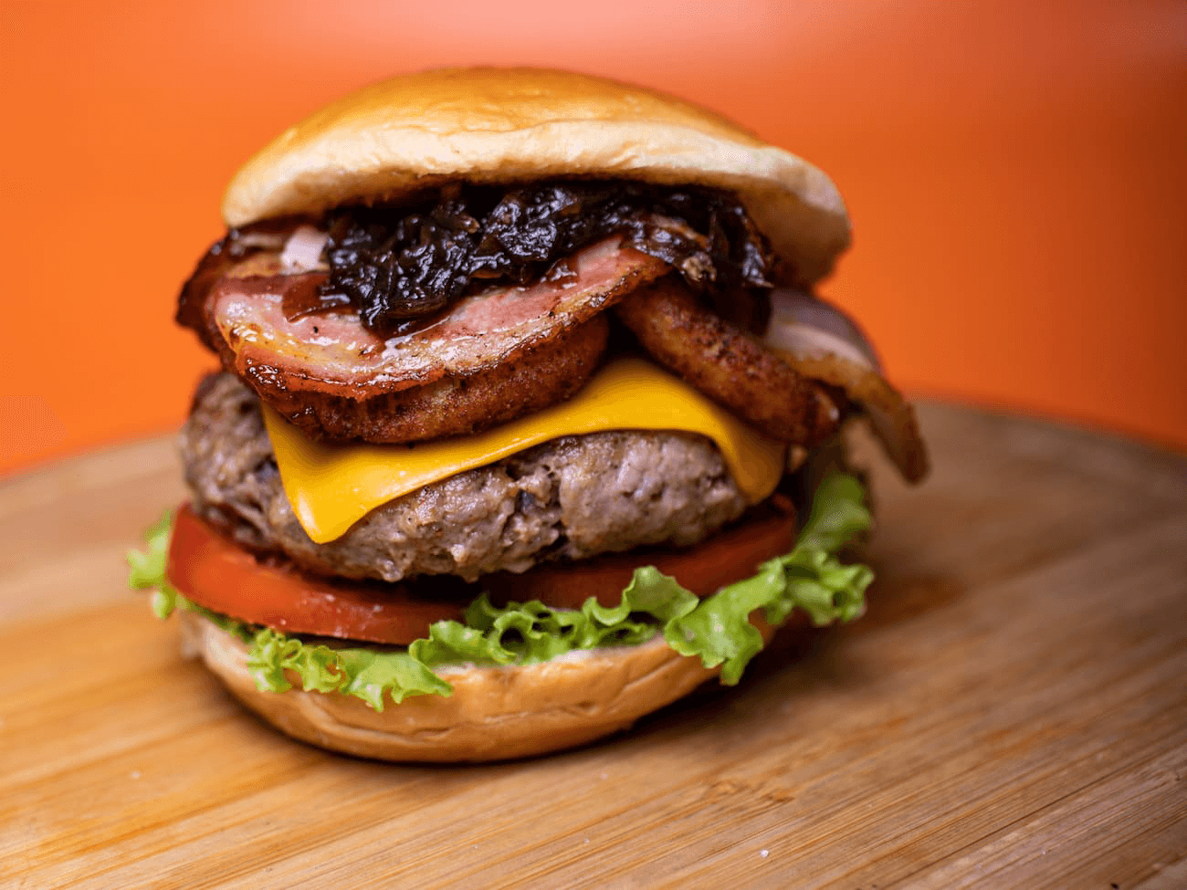 Burguer Onion com 200g de Muuuuita Carne + Cebola Empanada